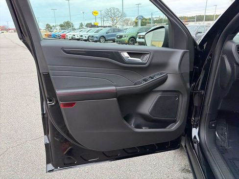 New 2026 Ford Escape ST-Line image 12
