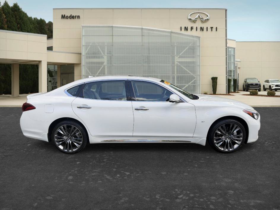 Certified 2018 INFINITI Q70 L 3.7 AWD/4WD image 5