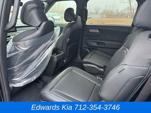 New 2027 Kia Telluride S image 17
