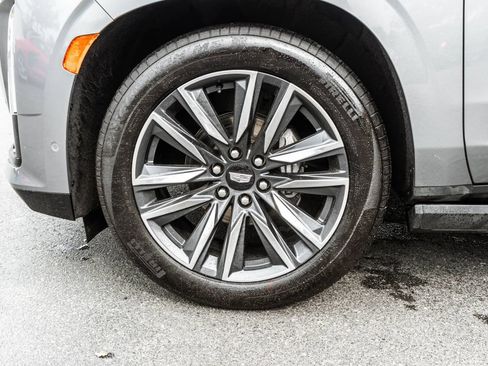 Used 2022 Cadillac Escalade Sport w/ Touring Package AWD/4WD image 34