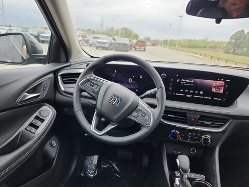 New 2026 Buick Encore GX Preferred image 9