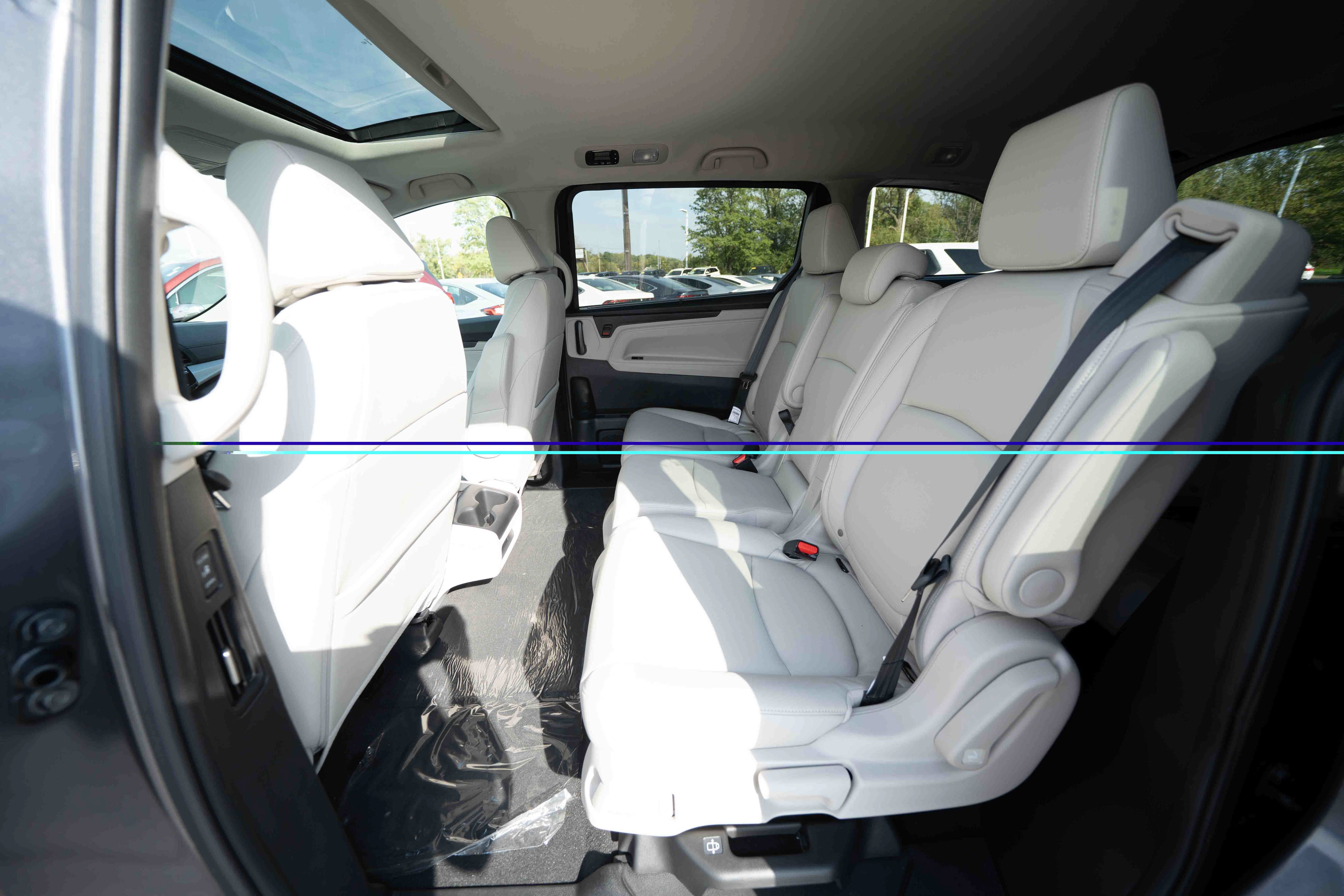 New 2027 Honda Odyssey EX-L image 23
