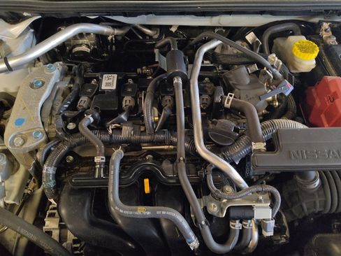 Used 2024 Nissan Sentra S FWD image 30