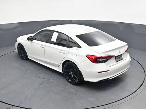 Used 2024 Honda Civic Sport image 28