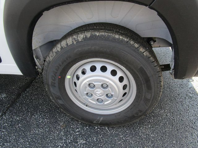 Used 2024 RAM ProMaster 2500 w/ Power Group FWD image 10