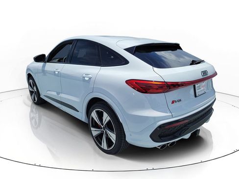 New 2026 Audi SQ5 Premium Plus AWD/4WD image 3