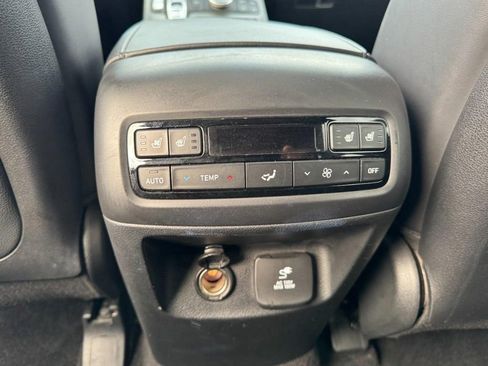 Used 2020 Hyundai Palisade Limited AWD/4WD image 12