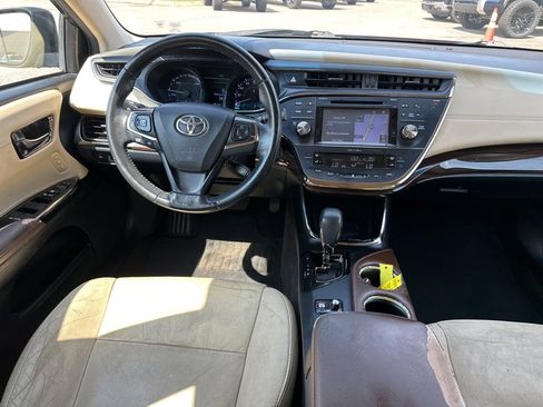 Used 2015 Toyota Avalon XLE Touring image 16