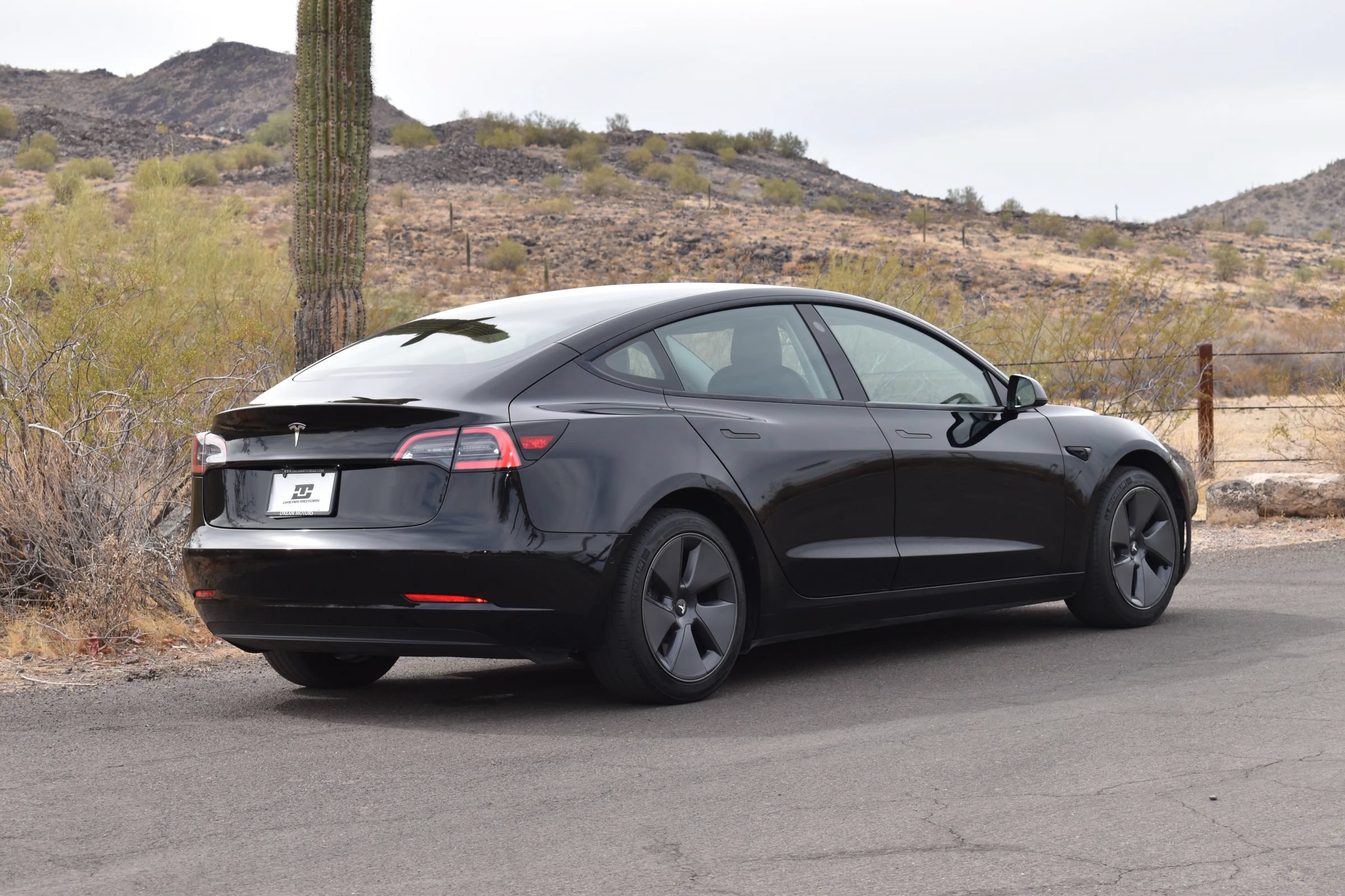 Used 2023 Tesla Model 3 Standard Range RWD image 8