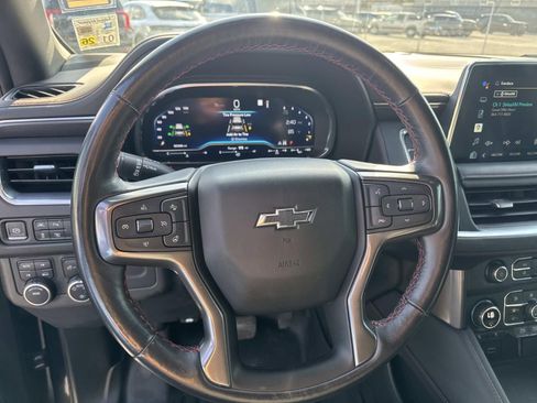 Used 2022 Chevrolet Suburban RST w/ Sport Performance Package image 22