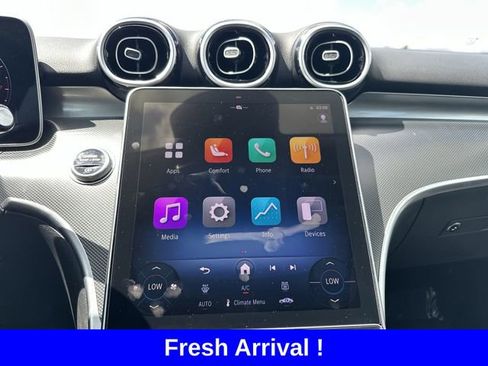 Used 2025 Mercedes-Benz C 300 Sedan image 25