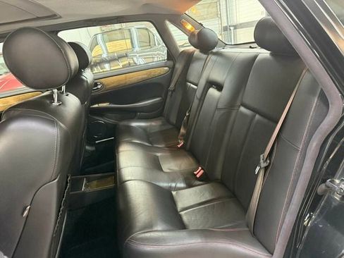 Used 2002 Jaguar XJ8 RWD image 30