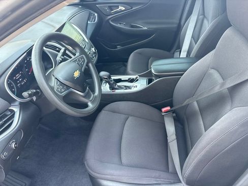 Used 2022 Chevrolet Malibu LT FWD image 13