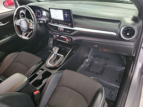 Used 2023 Kia Forte GT-Line w/ GT-Line Technology Package FWD image 15