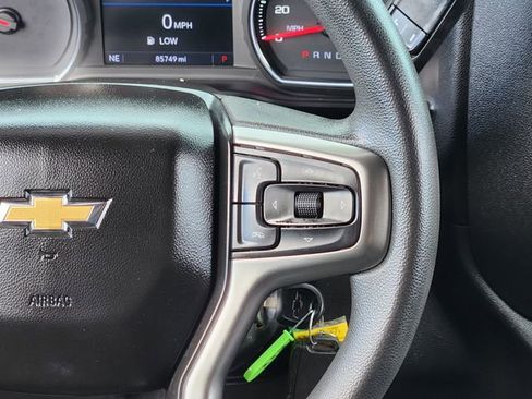 Used 2022 Chevrolet Silverado 1500 Custom w/ Safety Confidence Package image 27