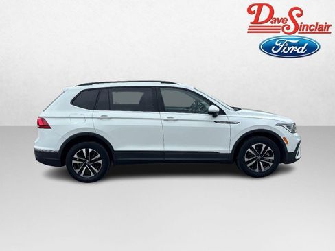 Used 2023 Volkswagen Tiguan S FWD image 5