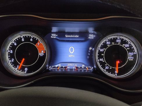 Used 2022 Jeep Cherokee Latitude Lux w/ Sun & Sound Group image 23