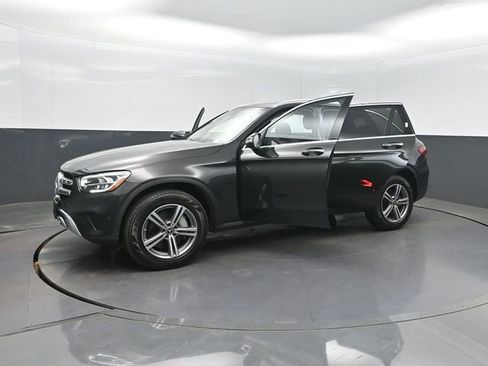 Used 2021 Mercedes-Benz GLC 300 4MATIC image 35