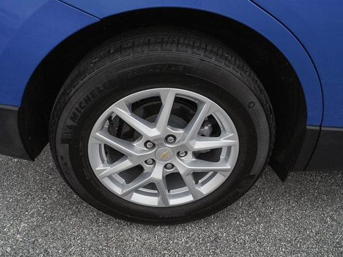 Certified 2024 Chevrolet Equinox LT FWD image 30