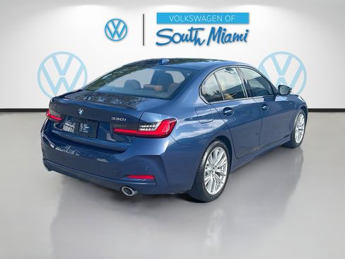 Used 2023 BMW 330i Sedan w/ Driving Assistance Package image 7
