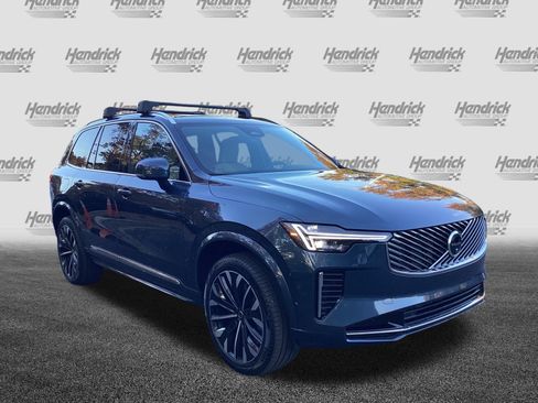 Certified 2026 Volvo XC90 B6 Plus w/ Protection Package Premier AWD/4WD image 2