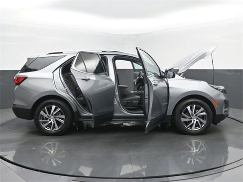 Certified 2024 Chevrolet Equinox Premier image 57