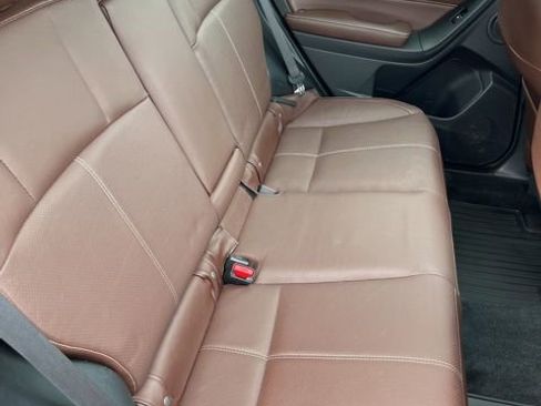 Used 2017 Subaru Forester 2.5i Touring image 14