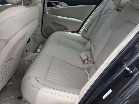 New 2026 Genesis G70 2.5T Prestige RWD image 6