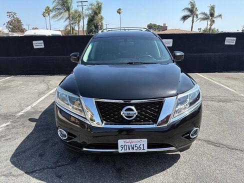 Used 2015 Nissan Pathfinder SL w/ SL Premium Package image 2