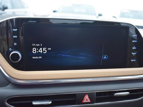 Used 2023 Hyundai Sonata Limited image 29