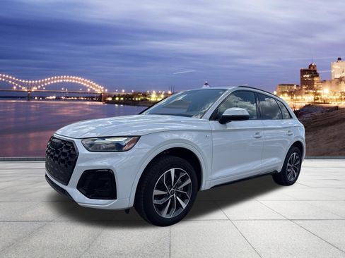 Certified 2024 Audi Q5 2.0T Premium AWD/4WD image 1