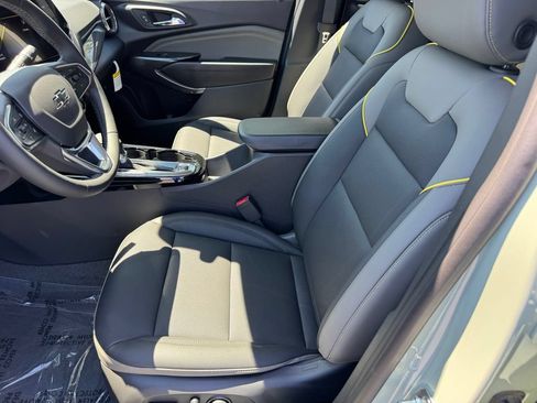 New 2026 Chevrolet Trax ACTIV w/ Driver Confidence Package FWD image 15
