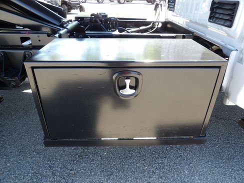 Used 2022 Ford F550 4x4 Crew Cab Super Duty w/ Power Equipment Group image 72