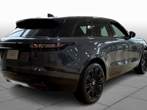 New 2026 Land Rover Range Rover Velar Dynamic SE image 3