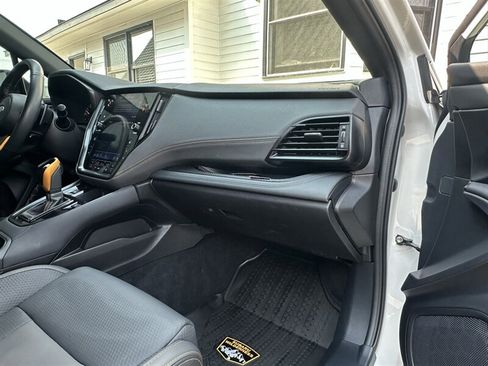 Used 2025 Subaru Outback Wilderness AWD/4WD image 29