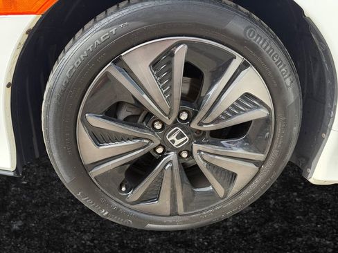 Used 2019 Honda Civic EX image 21