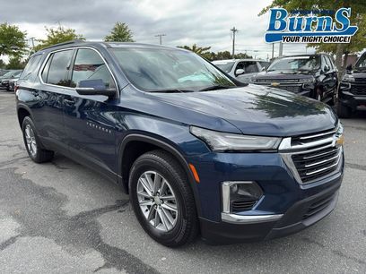 Used 2023 Chevrolet Traverse LT