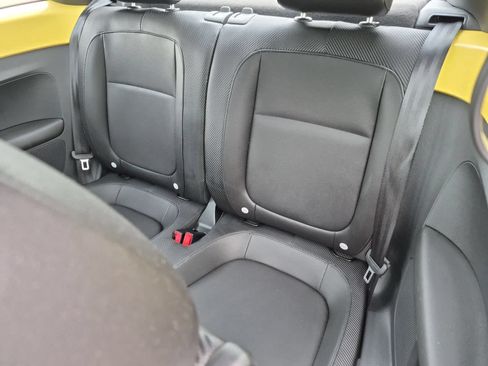 Used 2012 Volkswagen Beetle 2.5 FWD image 18