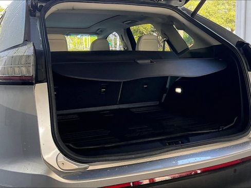 Used 2017 Ford Edge Titanium w/ Equipment Group 301A image 18