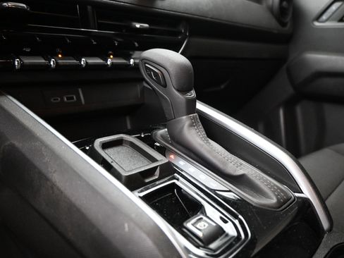 Used 2023 Chevrolet Colorado W/T w/ Safety Package image 14