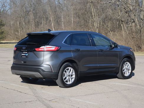 Used 2023 Ford Edge SEL image 24