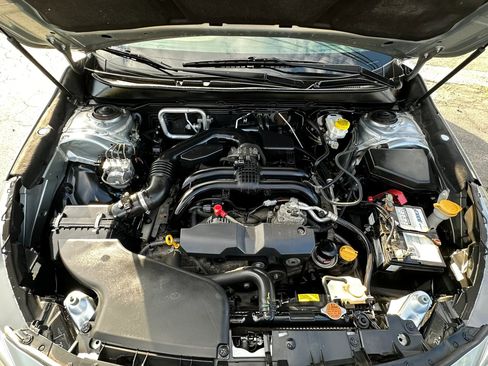 Used 2018 Subaru Outback 2.5i Premium AWD/4WD image 39