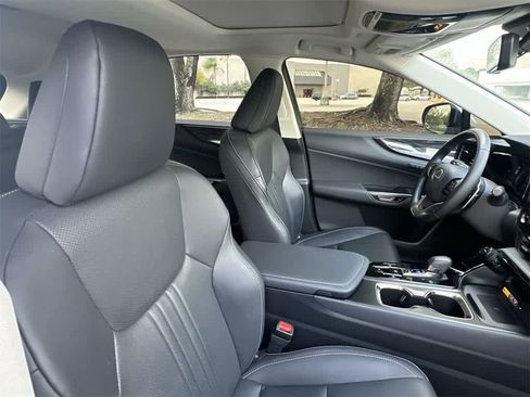 Used 2024 Lexus NX 250 FWD w/ Premium Package image 27