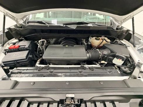Certified 2022 Chevrolet Silverado 1500 LTZ w/ Technology Package AWD/4WD image 32