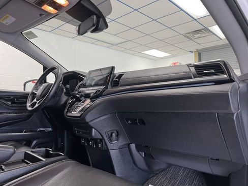 Used 2024 Honda Odyssey Elite image 15