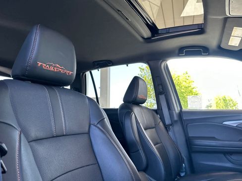 Used 2023 Honda Passport TrailSport image 18