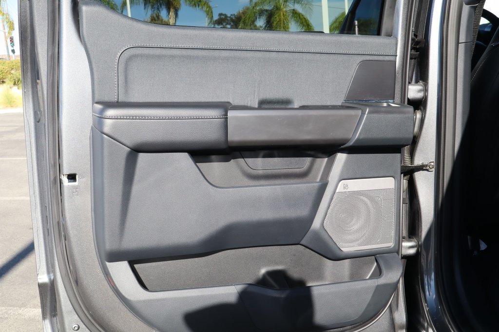 Used 2025 Ford F150 Lariat w/ Equipment Group 501A Mid AWD/4WD image 33