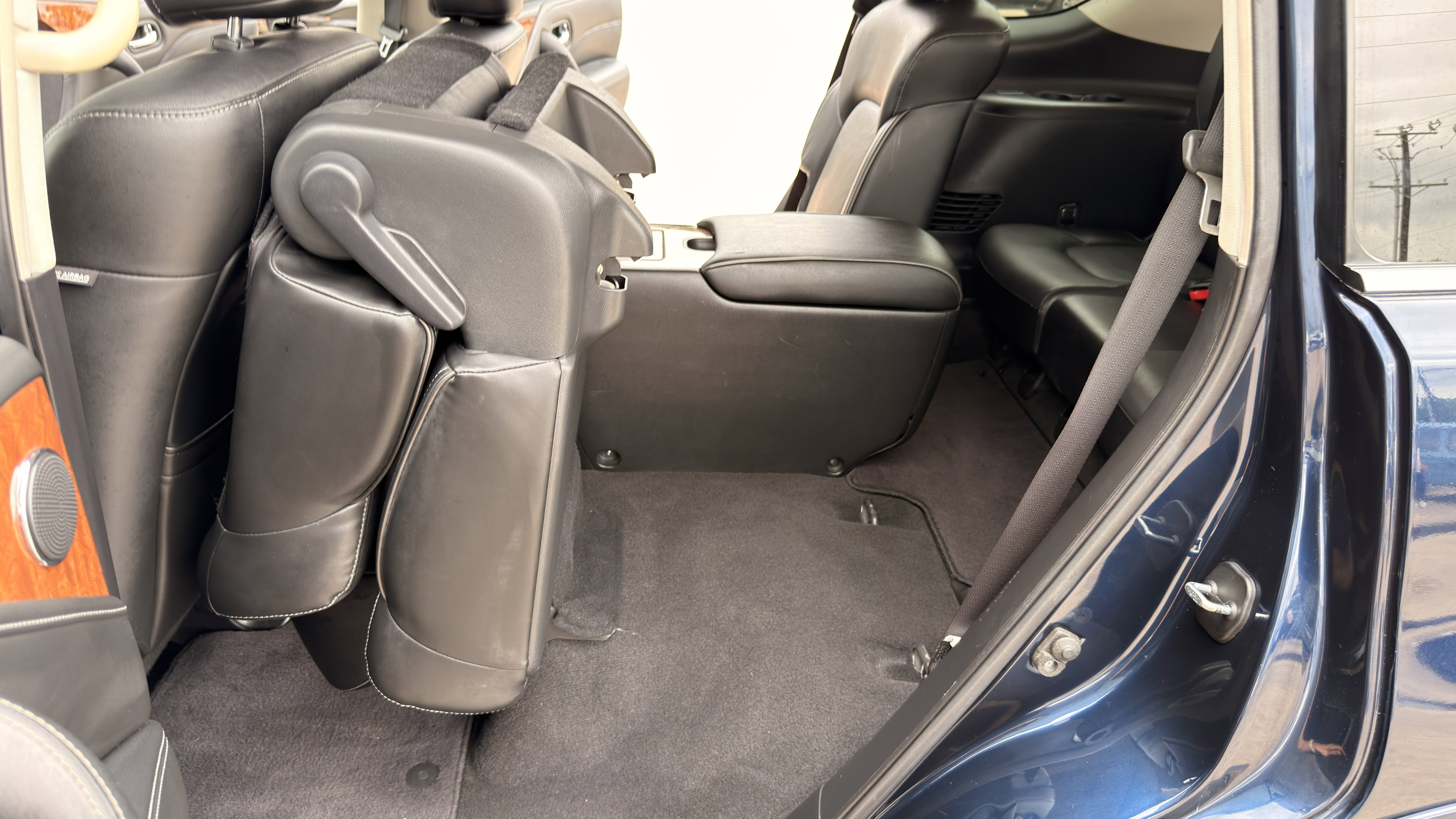 Used 2019 INFINITI QX80 Luxe RWD image 28