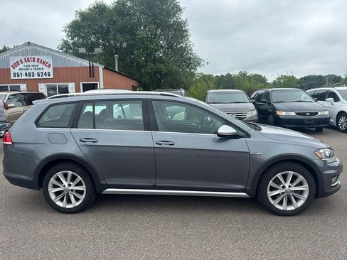 Used 2018 Volkswagen Golf Alltrack SEL AWD/4WD image 4