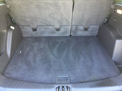 Used 2017 Ford Escape SE w/ Equipment Group 201A AWD/4WD image 16